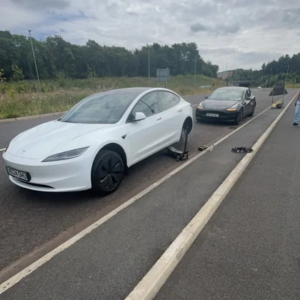 ResQ Tyres attending a car at the roadside for an emergency tyre change